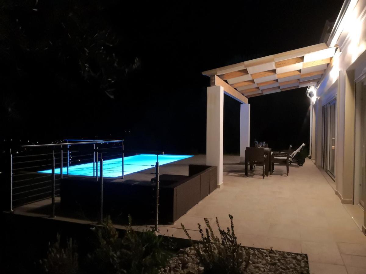 Sunset Sea View Villa 1 Agios Georgios  ภายนอก รูปภาพ